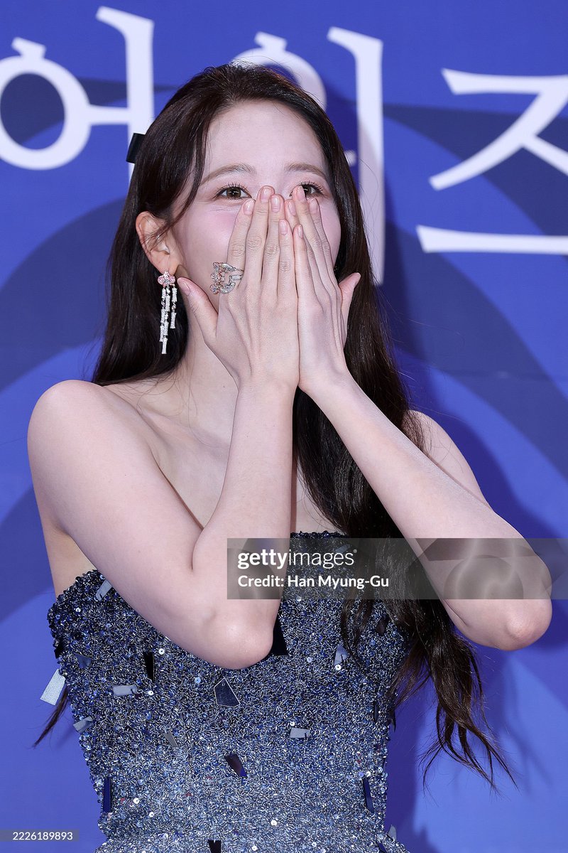 mystarmyangel's tweet photo. +41P from Getty Images

[UPDATED COMPILATION]  250718 YoonA - 4th Blue Dragon Series Awards by Press

DL (Total 373P + 5GIF): 
Part 1: https://t.co/9YwIQ6o8jw
Part 2: https://t.co/clIjWloMnN

#임윤아 #LimYoonA #윤아 #YoonA https://t.co/iX57SDLJwY