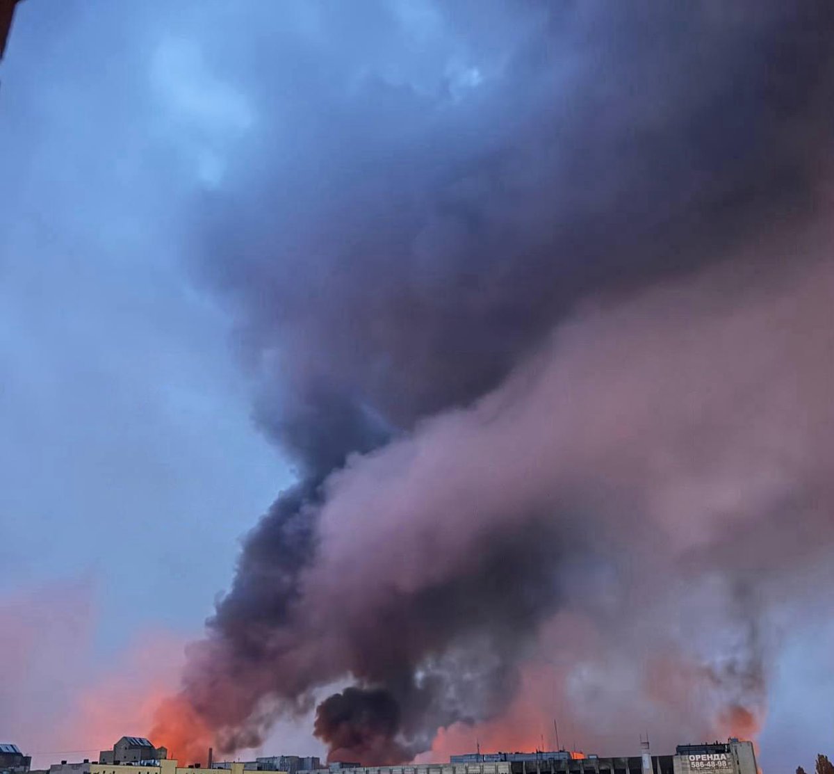 Kyiv's tweet image. Kyiv chokes on smoke after a massive Russian attack.
