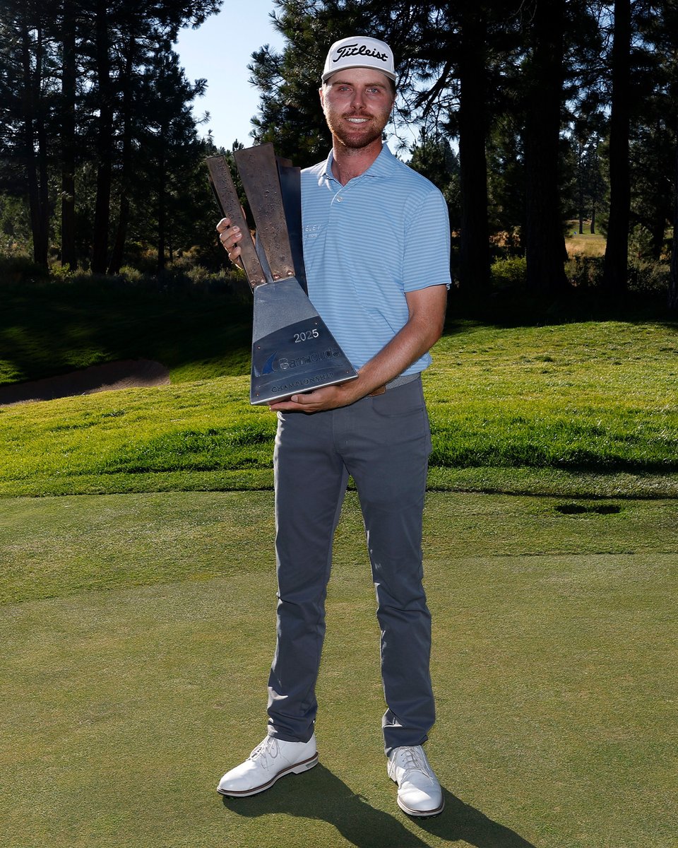PGATOUR's tweet image. A moment heβll never forget π₯Ή
Ryan Gerard lifts his first TOUR trophy @CudaChamp