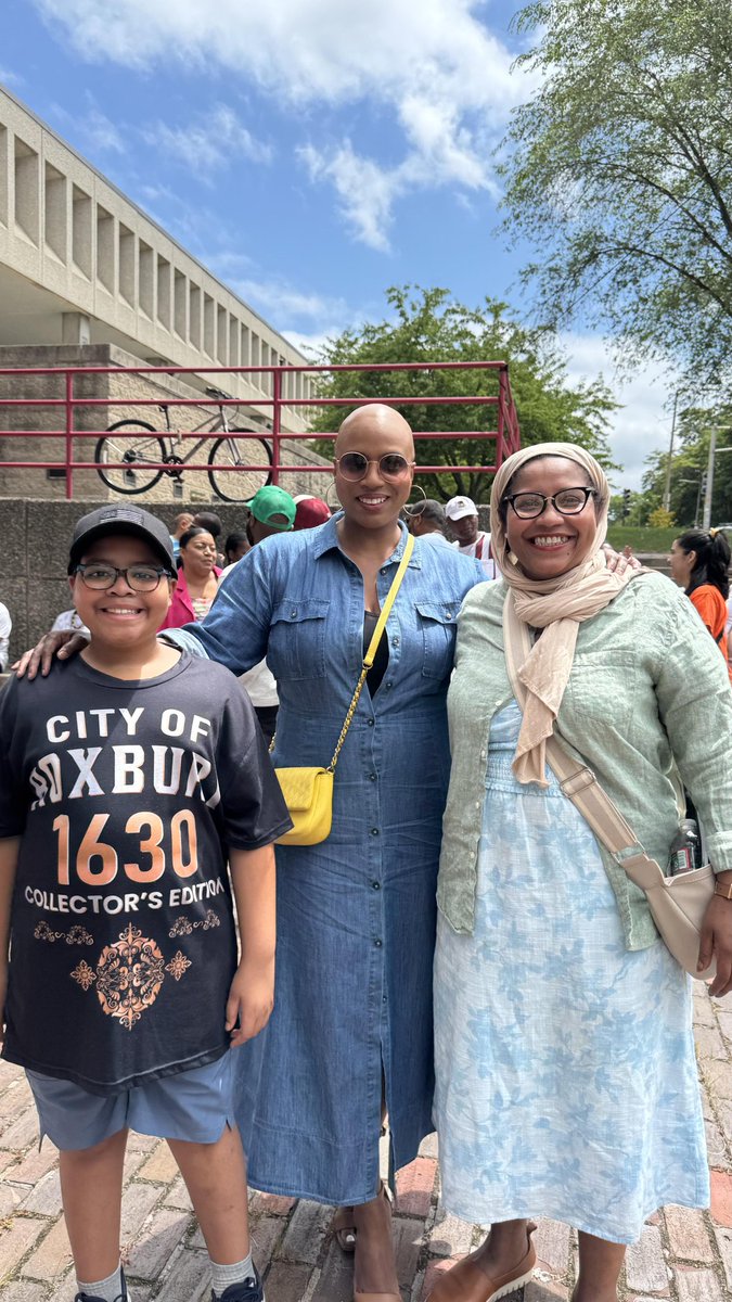 AyannaPressley's tweet image. It's always a joy to celebrate the history, culture, and vibrancy of our community at the Roxbury Unity Parade.
Congrats to our honorees and shout-out to Toy Burton for another successful convening.