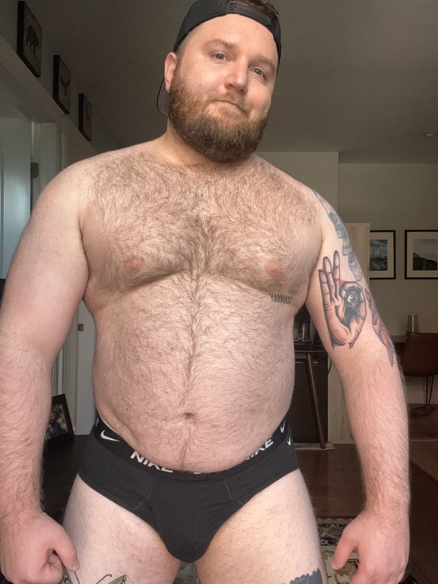 🪨🦍