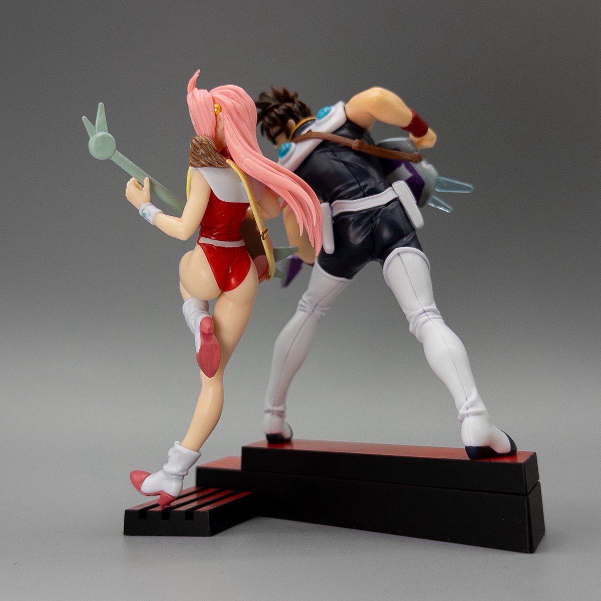 plmdlng's tweet image. #PLAMAX minimum factory #マクロス7 の熱気バサラとミレーヌ・ジーナス完成。シタデルカラー中心に部分塗装した。細かいところは色々あれど達成感!
後はなんとかレイとビヒーダも出たりしないですかね…… #マクロスモデラーズ