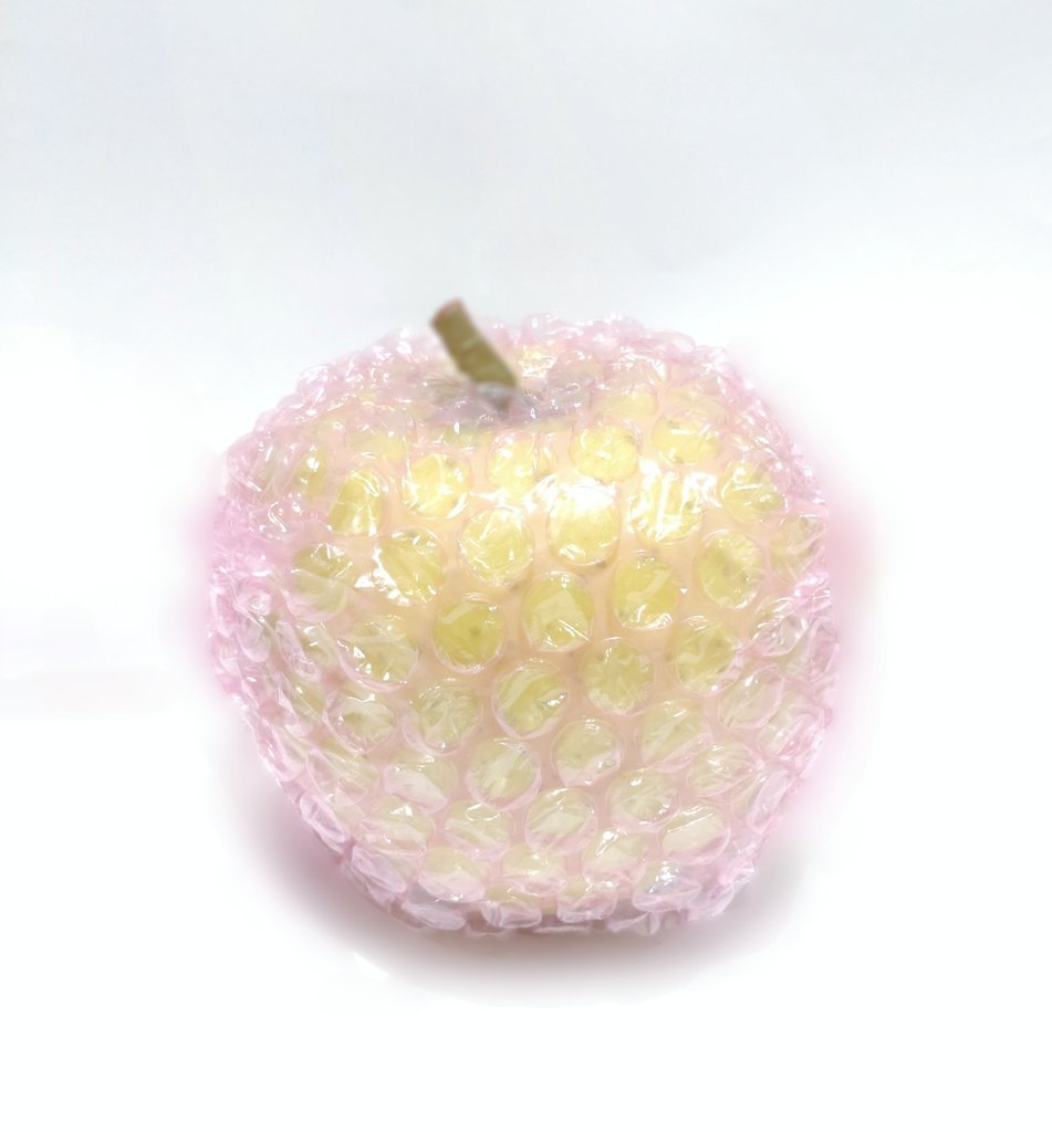 試行錯誤して やっとできた💦これが限界(´× ×`) 買ったリンゴのヘタが