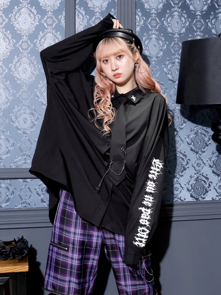 ノエミー NOEMIE ホワイト ラインストーン パーカー 十字架 ノエミー NOEMIE ホワイト ラインストーン パーカー 十字架