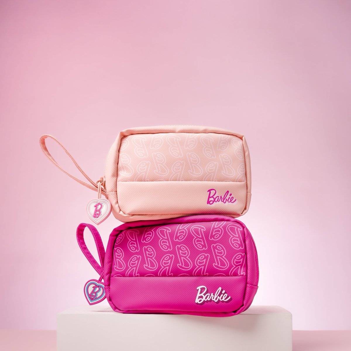 uneedid's tweet photo. Uneed with Barbie. Out now. Get yours at https://t.co/GeUskE5bbx 

Get this exclusive products with special promo! Yuk checkout produk kesukaan kalian😍🎀🩷 https://t.co/FSPXjjGNGg