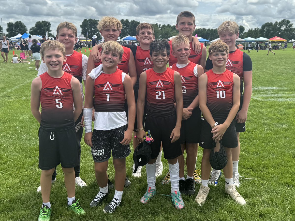 Lil weekend recap:

12u was a little outmanned/outgunned at times but had a great tourney going 4-4 this weekend. 

14u balled out this weekend going 7-1 and taking home the ship. 

2025 IA 7v7 State Champs