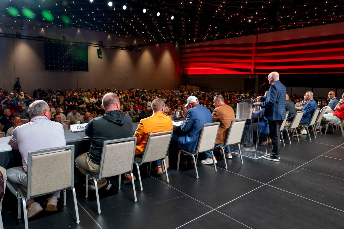 Thank you to all our college football coaches for speaking at our FBS panel today!🏈 What other state can get every single FBS head football coach on one stage? #CoachingSchool