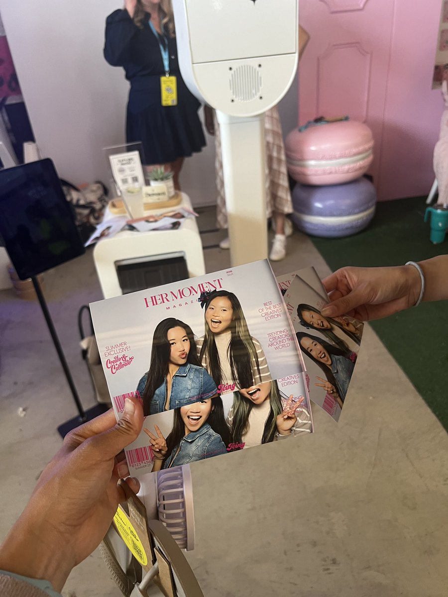 gracepace_'s tweet image. Wholesome weekend in Los Angeles highlights:
- Summit community pool party
- Creator pickleball
- Canvas and Chorus party
- Create and Cultivate conference
LA events are more fun than SF events usually and that’s why I live here too
