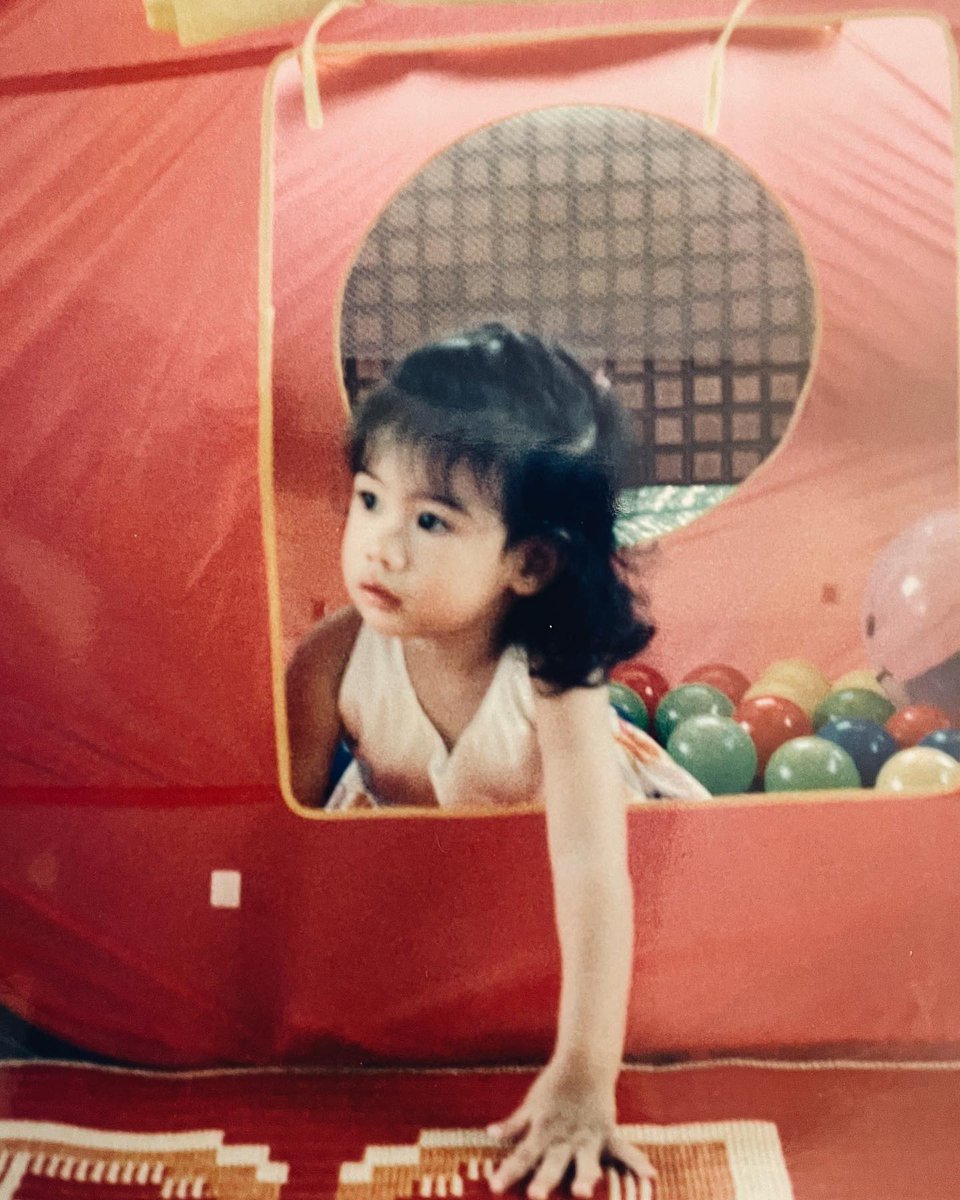 mia_miaalber's tweet image. Throwback Sunday #beforegoingtobed