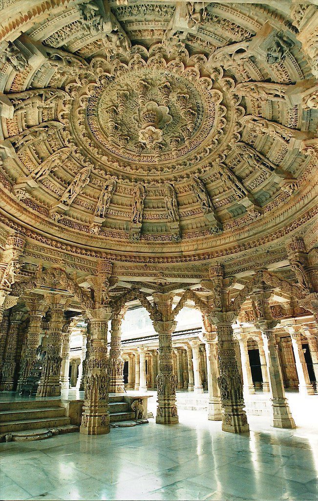 7. Dilwara Jain Temples, Rajasthan, India 🇮🇳

Built over the course of five hundred years, between the 11th and 16th centuries, this set of temples is perhaps the finest example of Solaṅkī style architecture.

A cornucopia of elaborately carved snow-white marble.