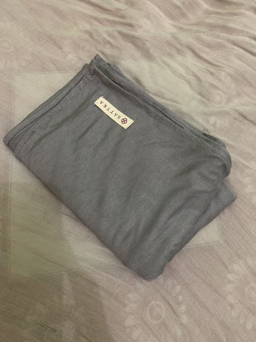 piscestuff's tweet photo. @sannnzhh burgundy new yaa by nvdila 35k
satka pl (tapi blm dipake samsek) 30k https://t.co/66CXkKgTSD