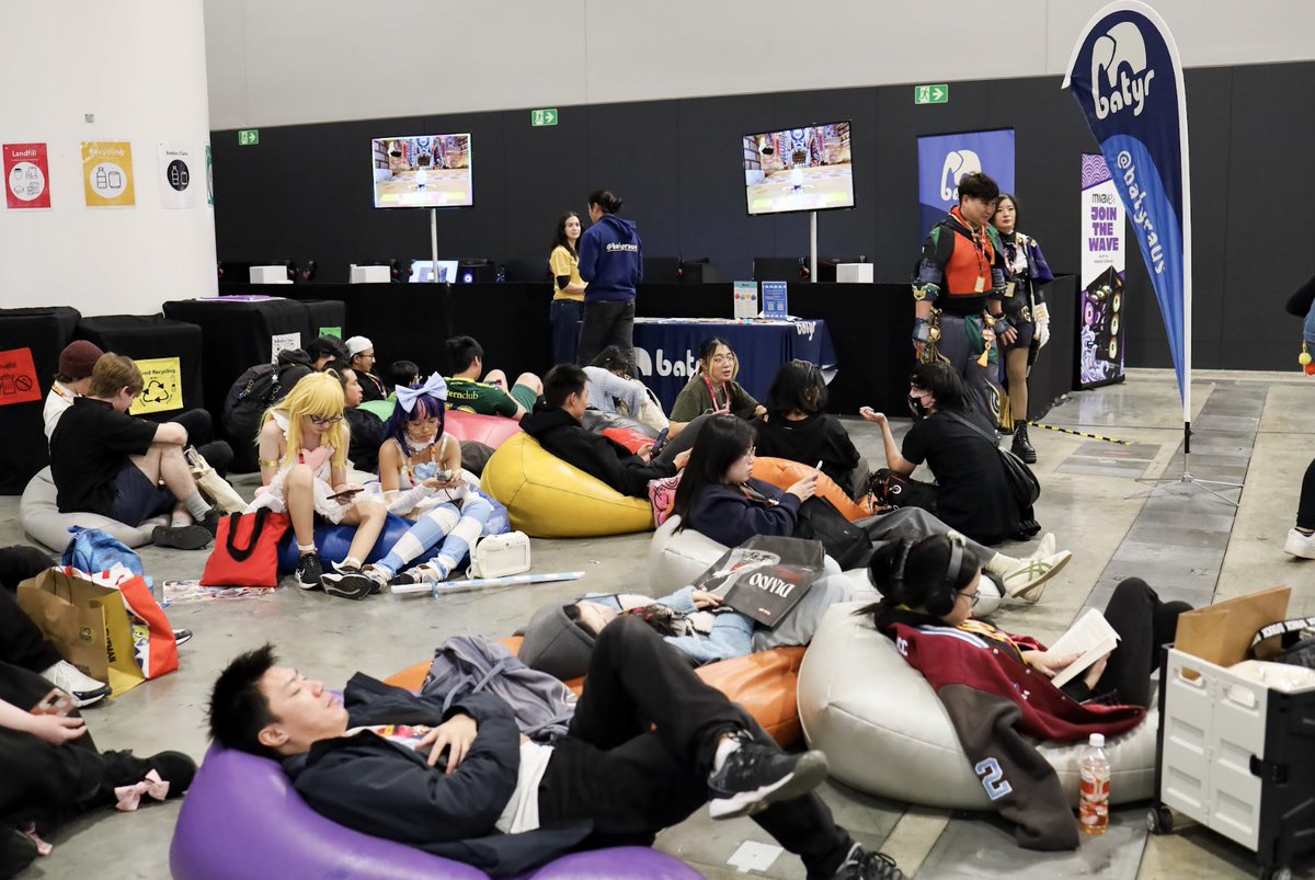 batyr (@batyraus) on Twitter photo You were incredible <a href="/smashcon/">SMASH! Sydney Manga and Anime Show</a>! 💫 This month we hosted SMASH's Chill Out Zones, where people could take a breather & look after their wellbeing amongst the cosplay, crowds & excitement.
Whether you dropped in for a quiet moment or a chat with our team, we’re so glad you came by! You were incredible <a href="/smashcon/">SMASH! Sydney Manga and Anime Show</a>! 💫 This month we hosted SMASH's Chill Out Zones, where people could take a breather & look after their wellbeing amongst the cosplay, crowds & excitement.
Whether you dropped in for a quiet moment or a chat with our team, we’re so glad you came by!