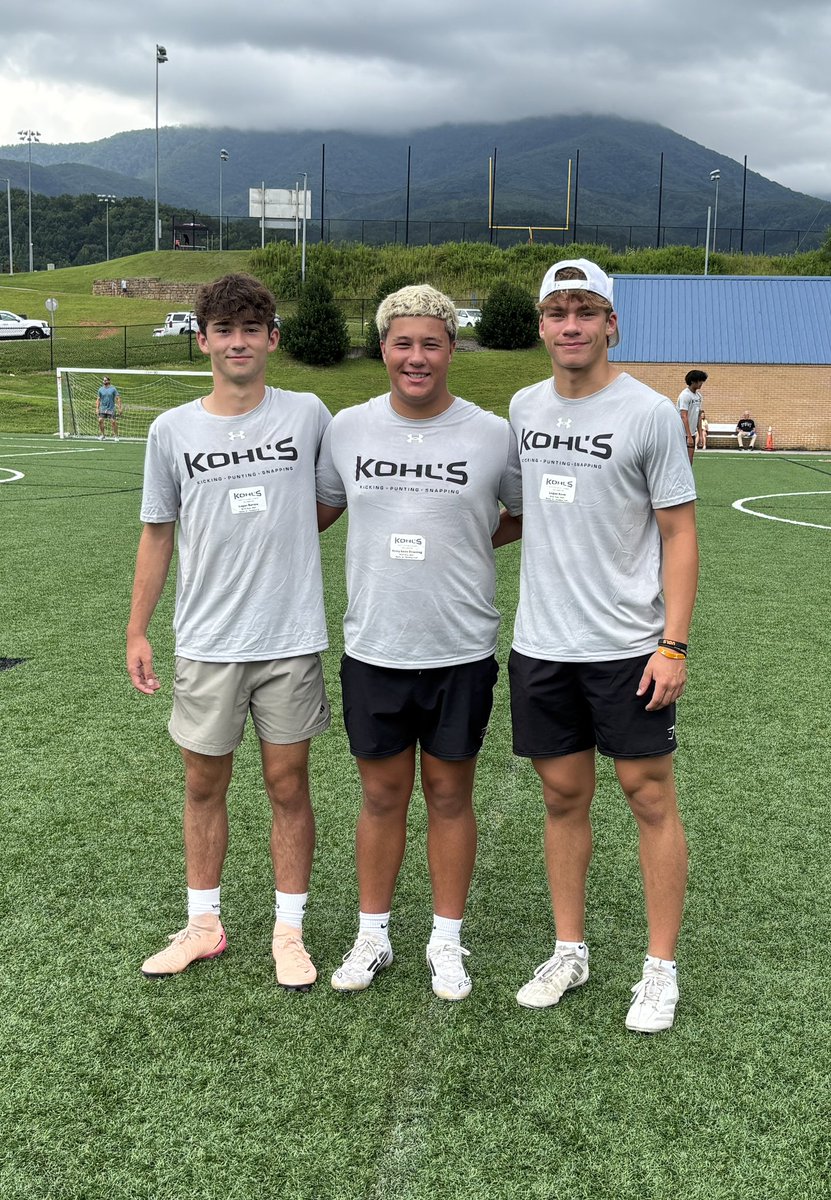 Andy Koob (@andykoob) on Twitter photo 2027 Iowa specialists <a href="/LoganKoob62/">Logan Koob</a> of <a href="/CLGLRFootball/">CL-GLR Football</a> , <a href="/Logan_Barton99/">Logan</a> of <a href="/CRWarriorFB/">CRW Warrior Football</a> , and <a href="/r1CkY_s0L1s/">Ricky Solis (2027)</a> of <a href="/JHSFball/">Johnston Football</a> at <a href="/KohlsKicking/">Kohl's Kicking Camps</a> NSC in Gatlinburg, TN. Supported and encouraged each other during charting throughout the weekend! <a href="/A_Errthum17/">Austin Errthum</a> 2027 Iowa specialists <a href="/LoganKoob62/">Logan Koob</a> of <a href="/CLGLRFootball/">CL-GLR Football</a> , <a href="/Logan_Barton99/">Logan</a> of <a href="/CRWarriorFB/">CRW Warrior Football</a> , and <a href="/r1CkY_s0L1s/">Ricky Solis (2027)</a> of <a href="/JHSFball/">Johnston Football</a> at <a href="/KohlsKicking/">Kohl's Kicking Camps</a> NSC in Gatlinburg, TN. Supported and encouraged each other during charting throughout the weekend! <a href="/A_Errthum17/">Austin Errthum</a>