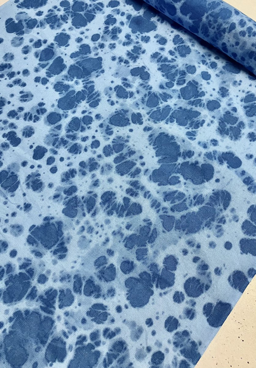 Omura_koBo's tweet photo. breakawayYUZEN
#batik
#blueleopard
#kyoto #japan https://t.co/acf5BJmRSX