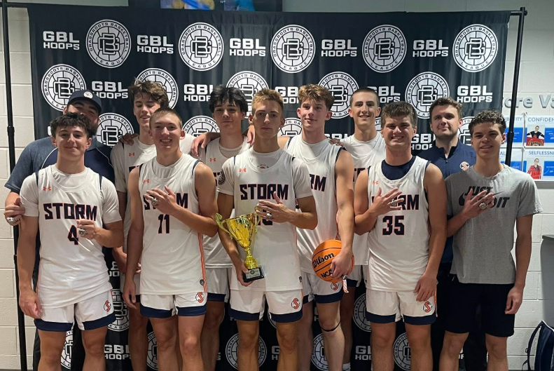CassiusBont's tweet image. Storm National GBL had a great season, finishing the session 16-1 and winning the championship today.
Last 3 games:
17pts
9assists
9rbs
24pts
5assists
6rbs
8pts
13assists
8rbs
@CoachBradley @BraedenP_3 @CoachVanderWal @CoachBullinger @CoachCfowler @isaac3anderson @baskejone