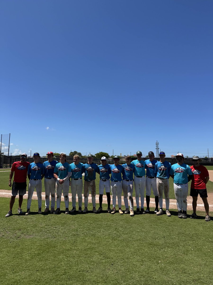 NickPandich4's tweet image. Sophomore Summer: 396 avg 508 obp 988 ops | 19/48 16s 2d 1t 6 RBI 12SB
Defense: 953% 2 errors 6 DP
Thank you to Coach Mike and Coach Donnie @PrspCntSports also all of my teammates for giving me the opportunity to have an amazing summer season. @CoastRecruits @uncommittedBBs