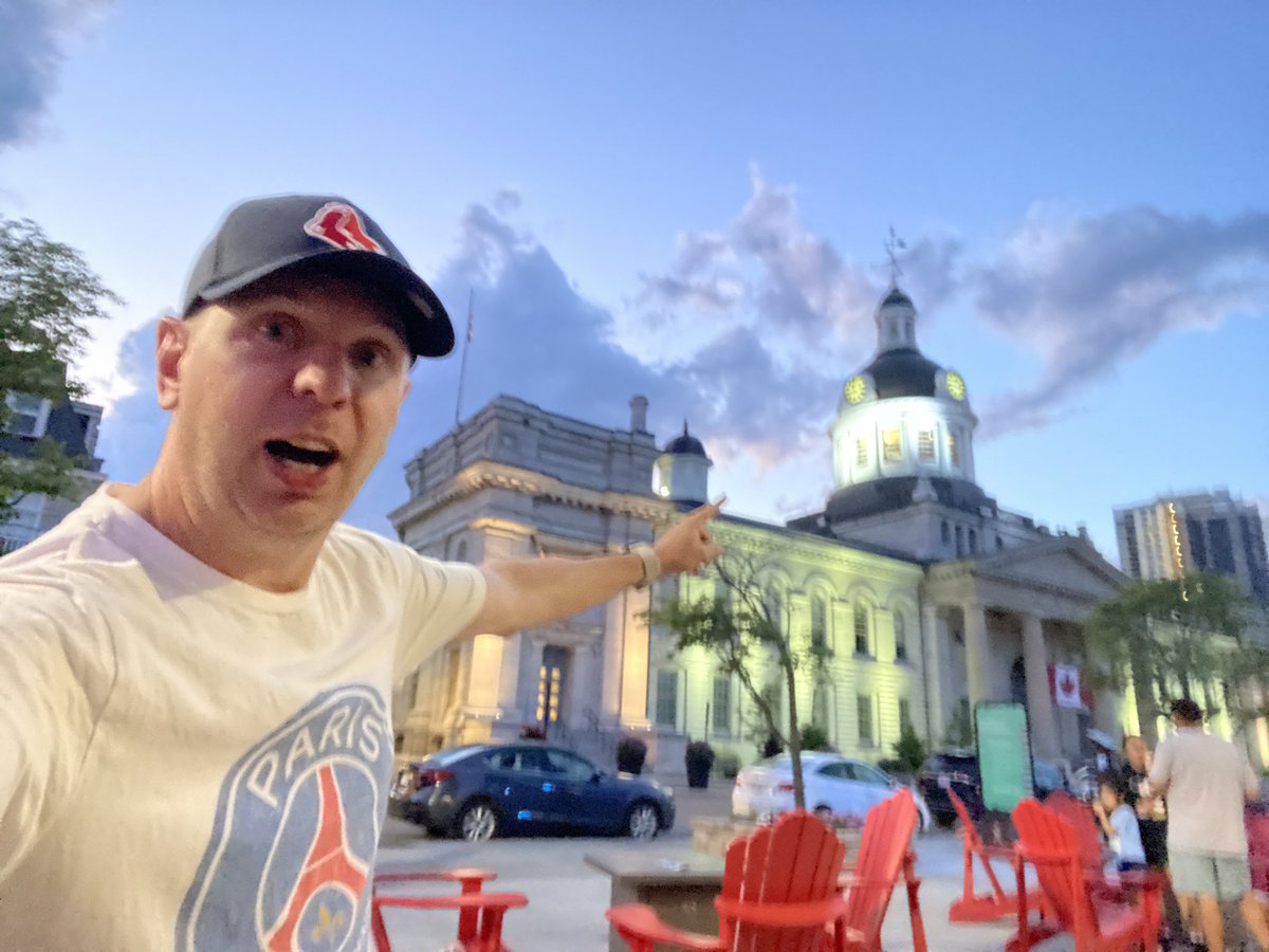 CTVDarrell's tweet image. At midnight a lightning bolt will hit the clock tower sending 121 jigawatts of electricity down this wire sending you BACK TO THE FUTURE.