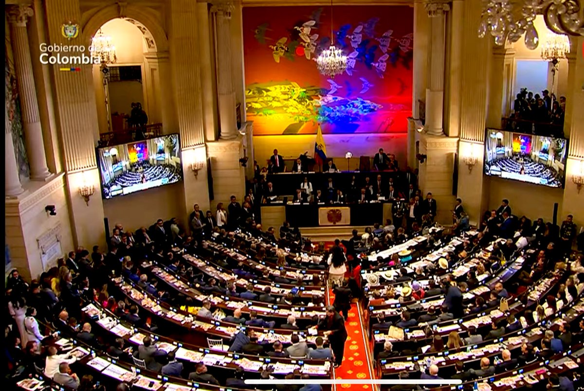 jorgerojas2022's tweet image. La instalación del Congreso era antes un ceremonial un tanto aburrido.
Ahora es distinto, el presidente @petrogustavo hizo una rendición de cuentas de tres años de gobierno y demostró con cifras los avances que han querido ocultar.
El presidente se quedó para escuchar la…