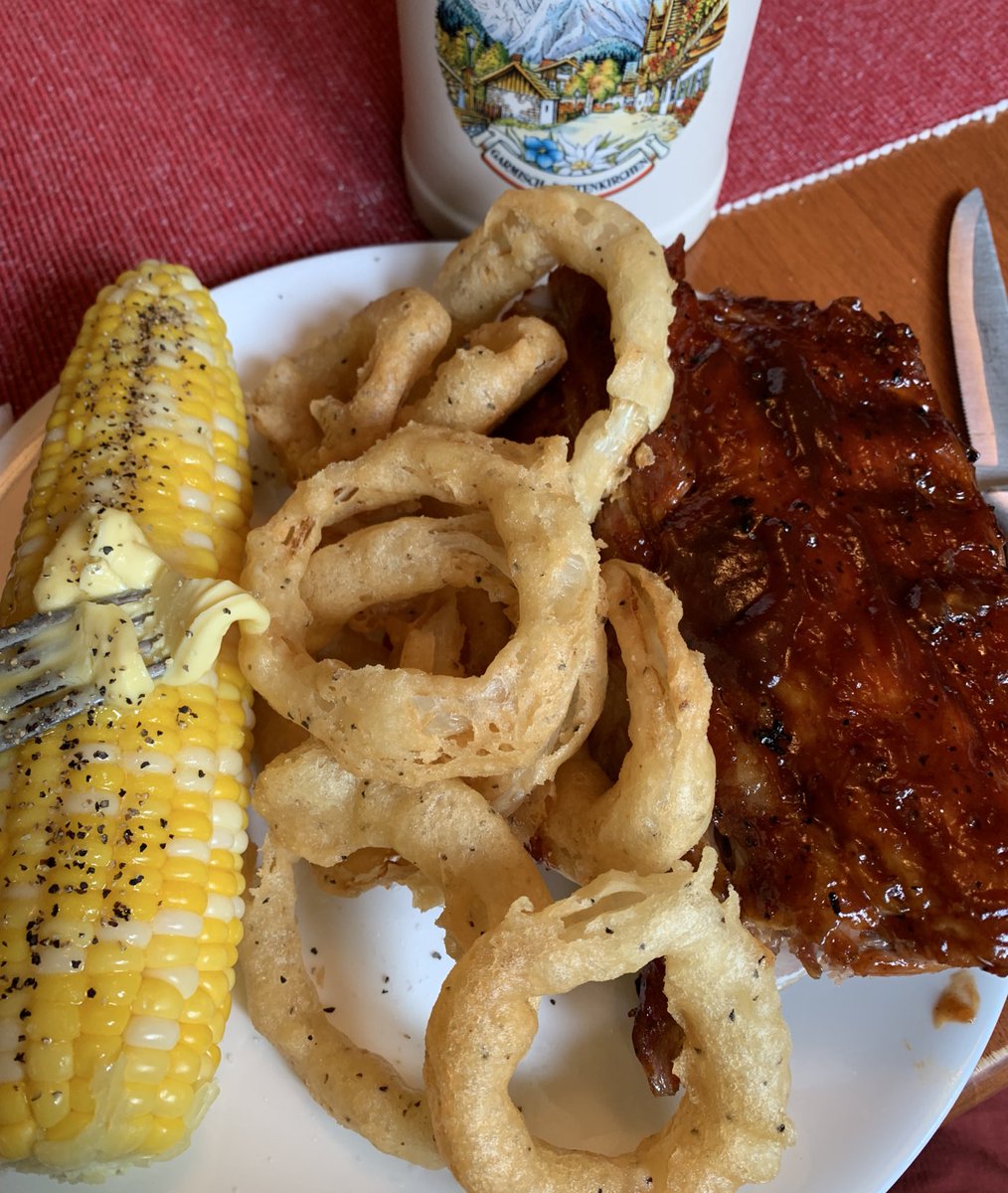 Ford_Nick's tweet image. Ribs with onion rings and corn…
What’s wrong with this meal?