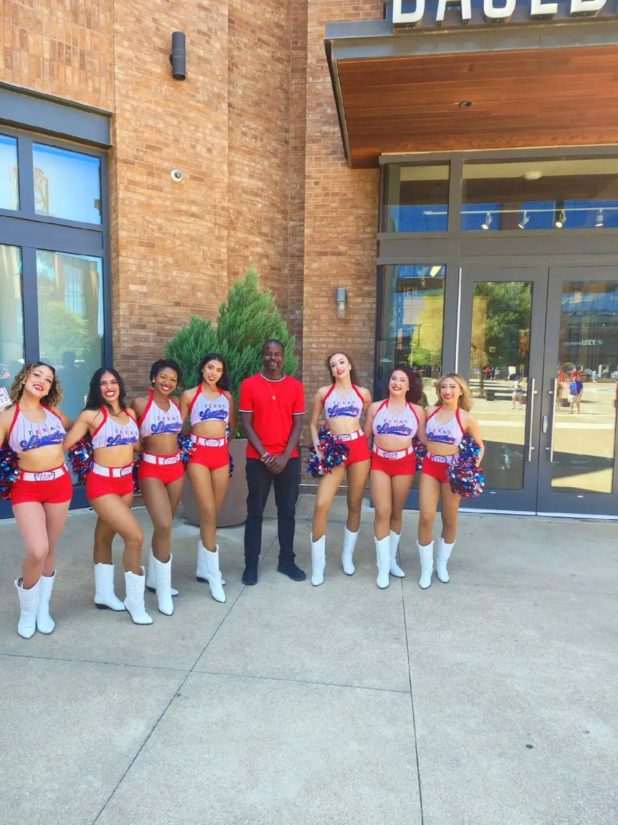 Ijahluo ™ 🥷🏿 (@ijahluo) on Twitter photo 