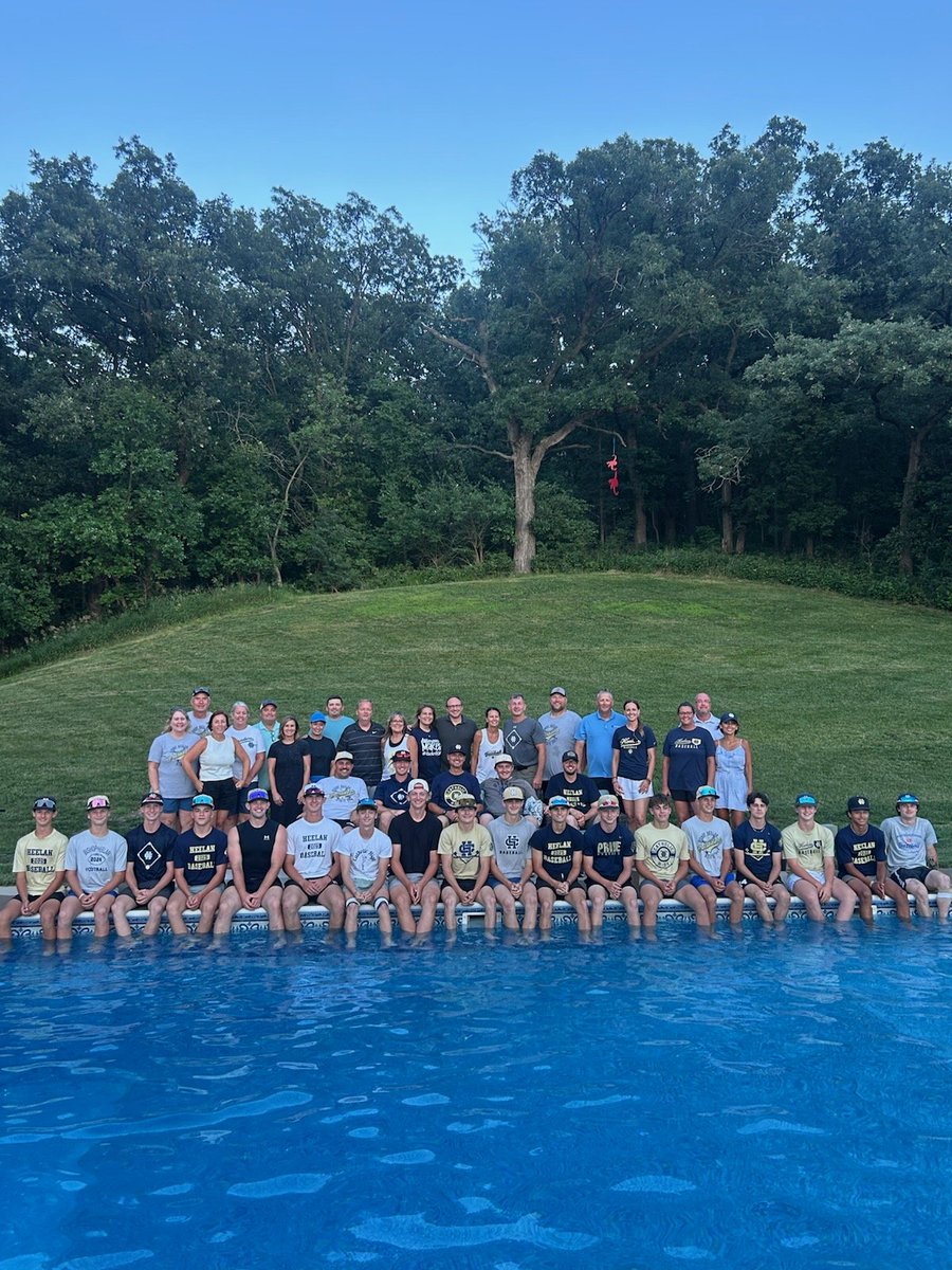 Bishop Heelan Athletics tweet media