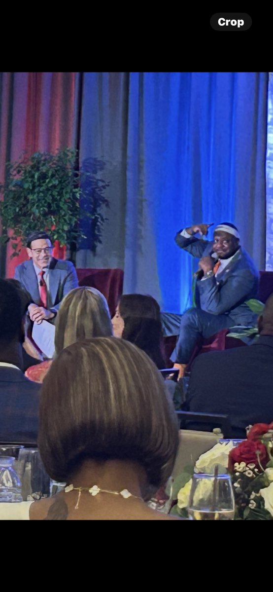 Great night at the TN Sports Hall of Fame Banquet and hang out with my friend <a href="/BALampley79/">Brad Lampley</a> ! Legends were in the house like great Belmont Coach Rick Byrd! Our favorite inductee, “get your popcorn ready!”, <a href="/TheRonSlay/">Ron Slay</a> was terrific!