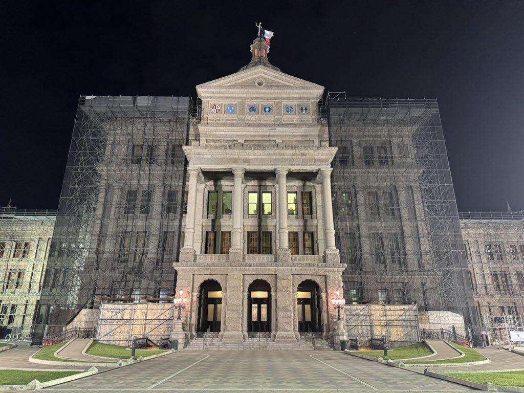 MattShaheen's tweet image. Late night tonight at the Capitol in preparation for tomorrow’s opening of the Special Session called by the Governor. #txlege
