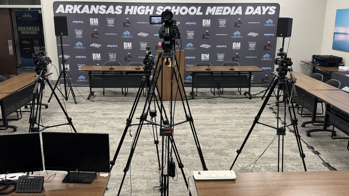 Will_NSS's tweet image. 4 days of high school volleyball and football teams coming through to get a "media day" experience. Not many states do something like this! Long hours but fun!
📺 YouTube.com/NaturalStateSp…