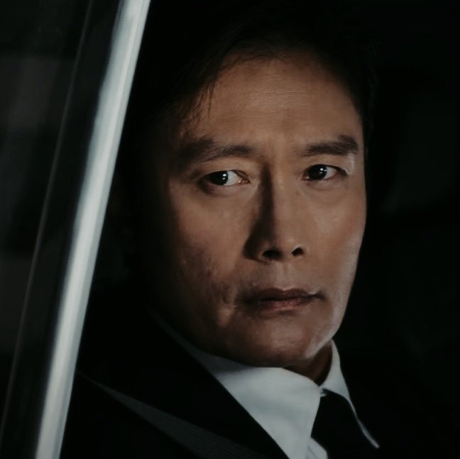 imsinglerider's tweet image. gihun is not dead and that obsessive man is watching him for years