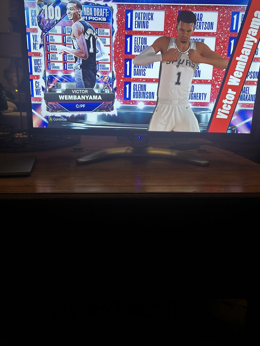dawg_page's tweet photo. @Lethal2KAY @nba2kio Finallyyyy https://t.co/s6mLnCggdS