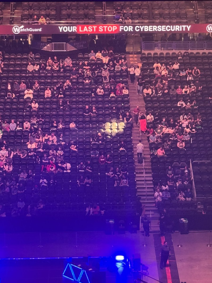 FieryHistorian's tweet photo. At the @dropout #dimension20 live show and this spotlight just. Appeared. Is it a sign???? https://t.co/iiLNFoHCMd
