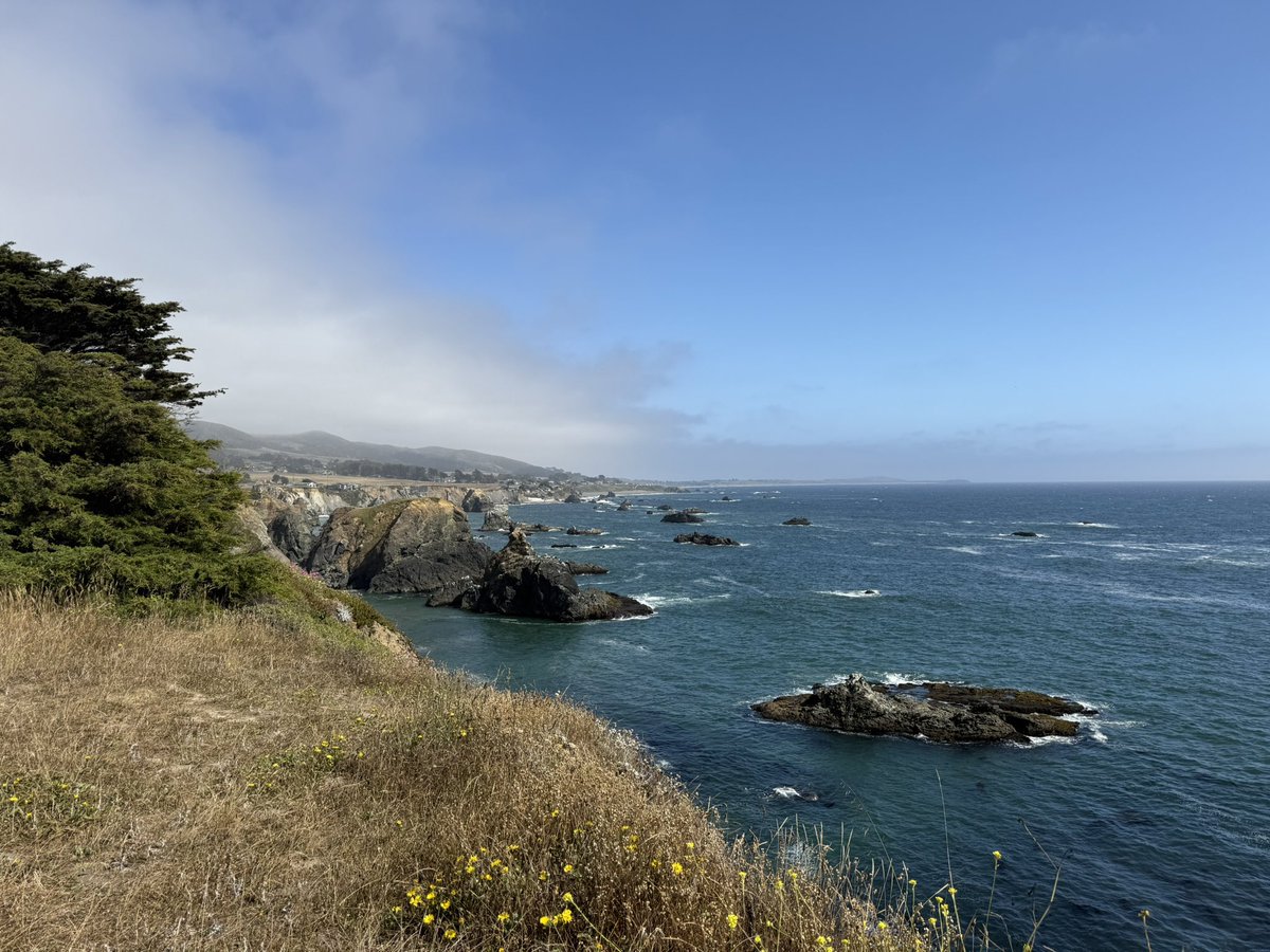 bengrossbg's tweet image. There are parts of this country that are beautiful beyond words.