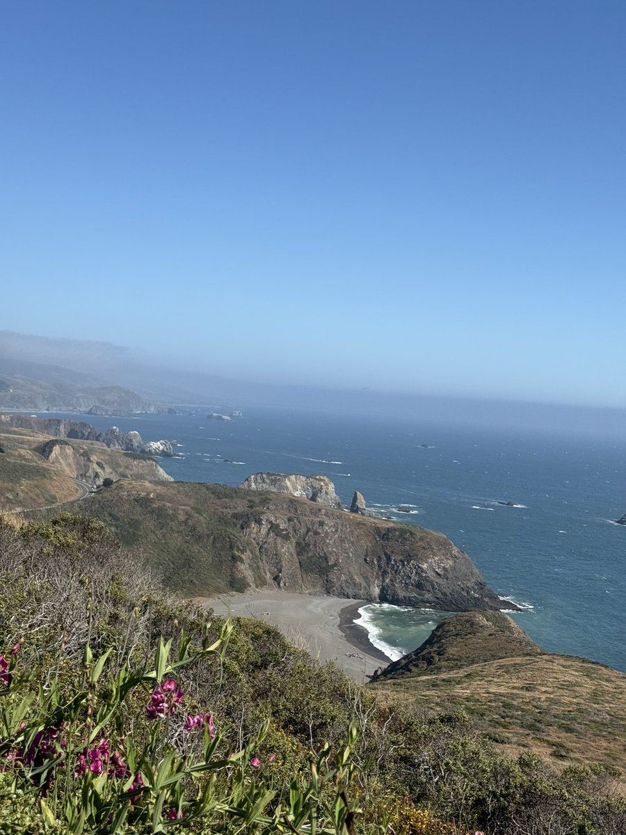 bengrossbg's tweet image. There are parts of this country that are beautiful beyond words.