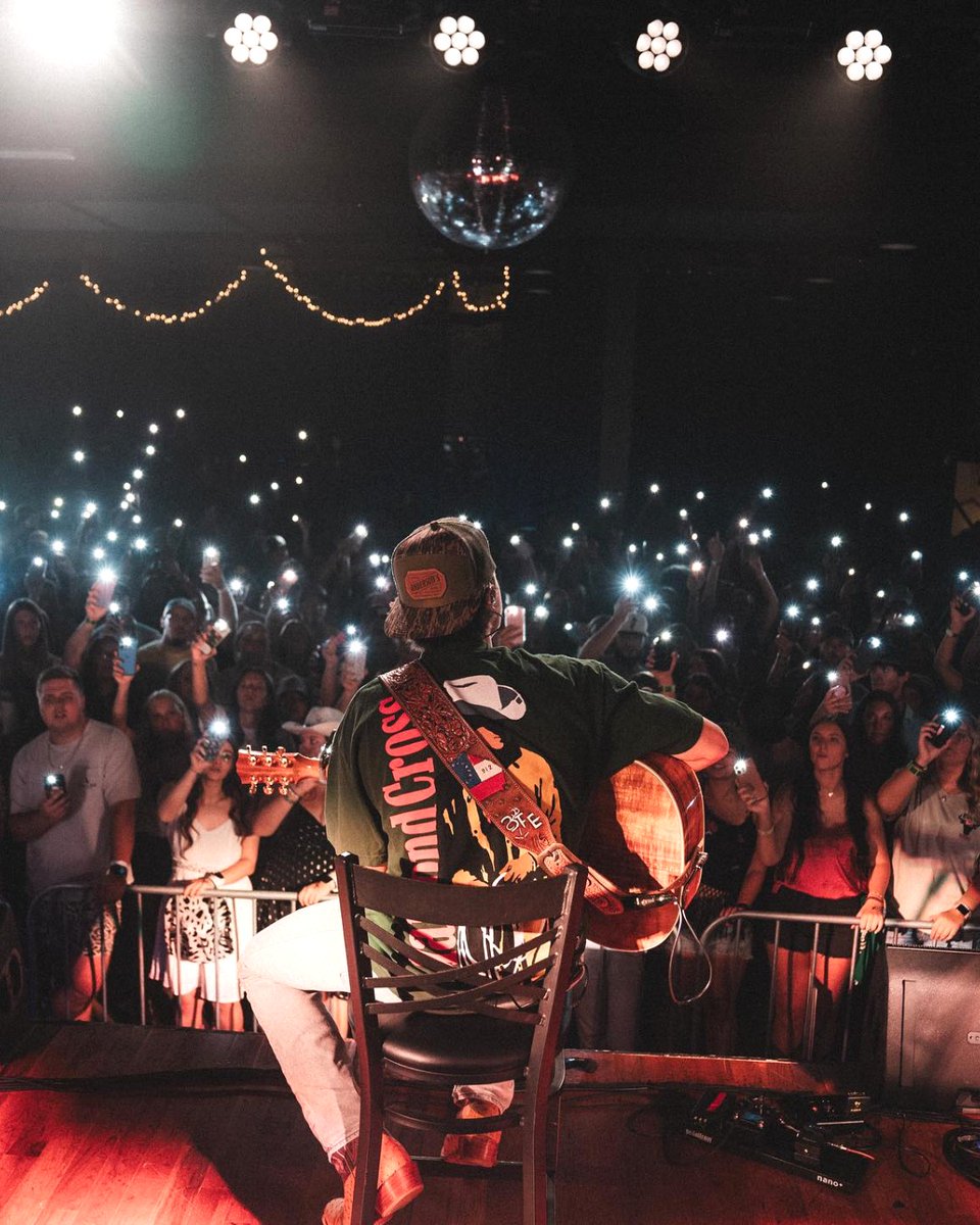 SoundwellSLC's tweet image. Coming soon💫
@_DylanMarlowe is taking his classic country sound to the Soundwell stage JUL 30TH!
Come enjoy a beautiful night of live music in the heart of SLC!🫶
Tickets are going quick! Get yours @ SoundwellSLC.com 🎫
#LNE #SoundwellSLC #DylanMarlowe