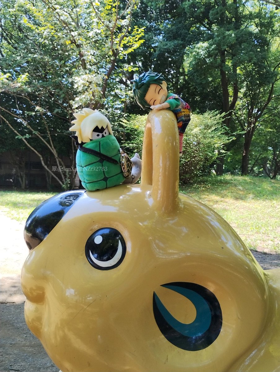 JkmXaHhNZt92783's tweet photo. でっくんとだいなまちゃんがぁ…
公園に来たぁーーー！！ https://t.co/Qb1ITTKiUP