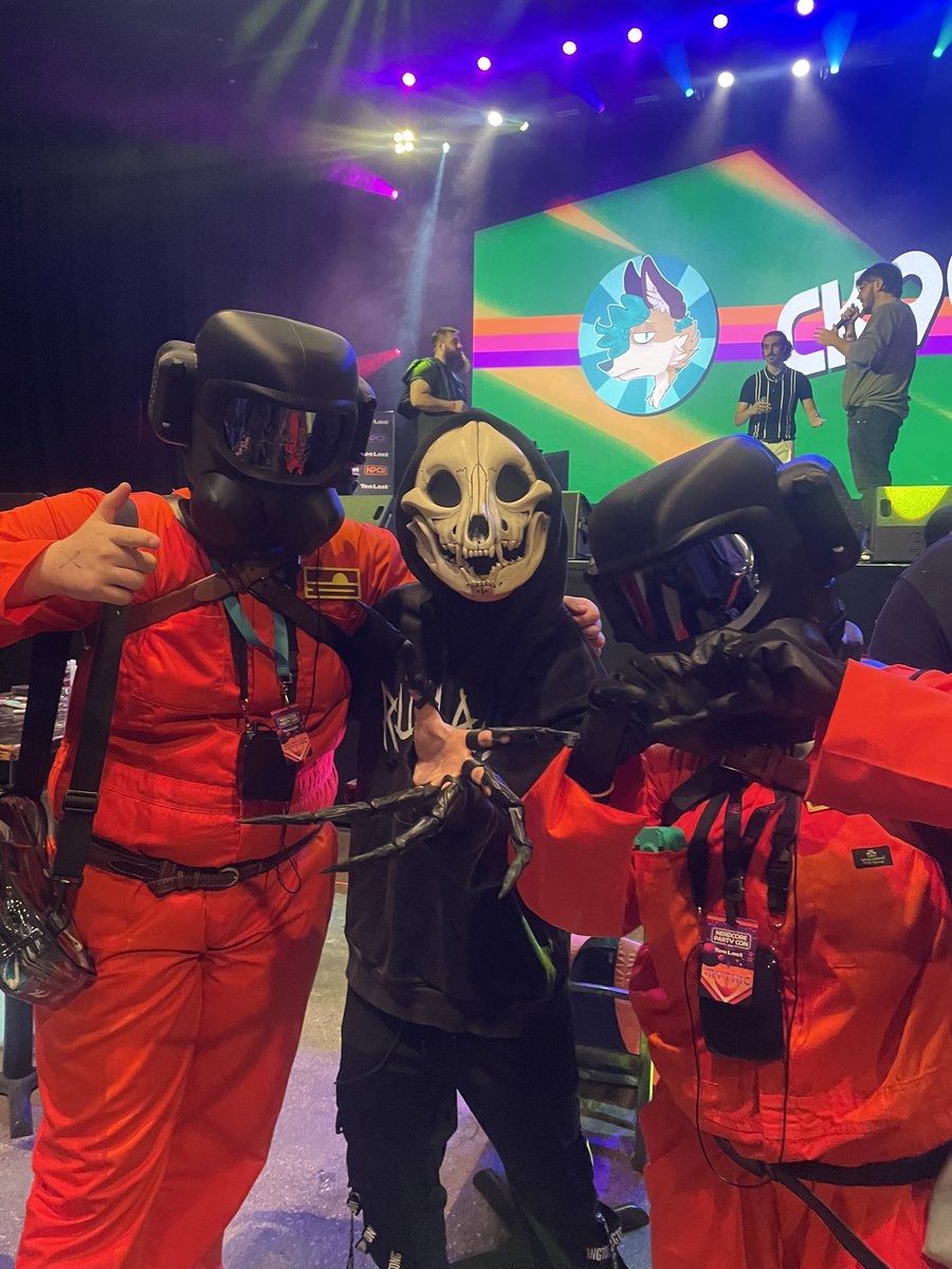 ProfCsChaos's tweet image. Had an absolute blast at NPC this year; thank you across the board to @ChaoticK9 , @JTMusicTeam , @LivingTombstone , @longestsoloever and every other artist we met up with throughout the event. You guys were awesome to chat with and we can’t wait to go back next year! #NPC2025