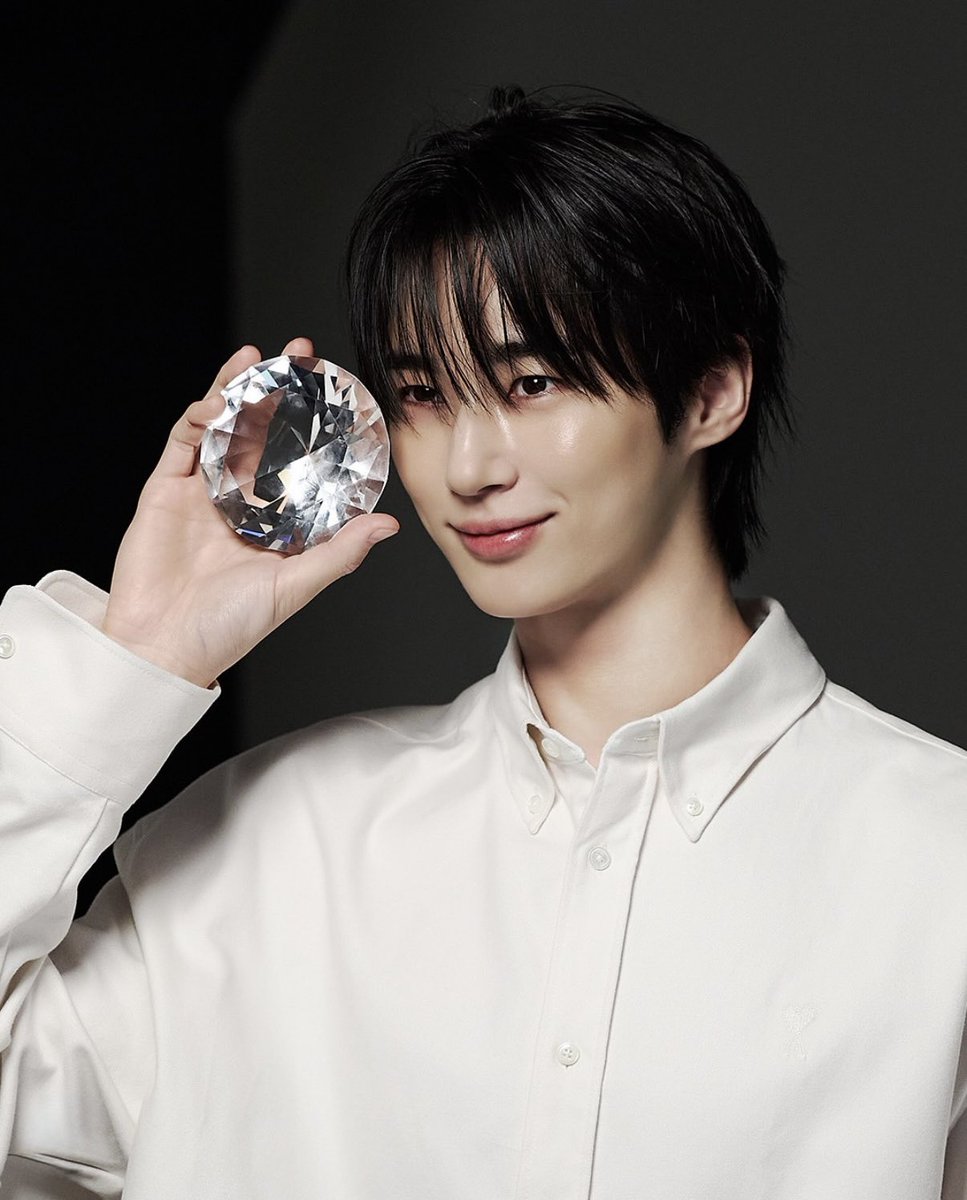bewithyou_SG's tweet image. 🩵250721 Byeon Woo Seok. 🩵
Clinique Korea IG Update
#ByeonWooSeok #변우석