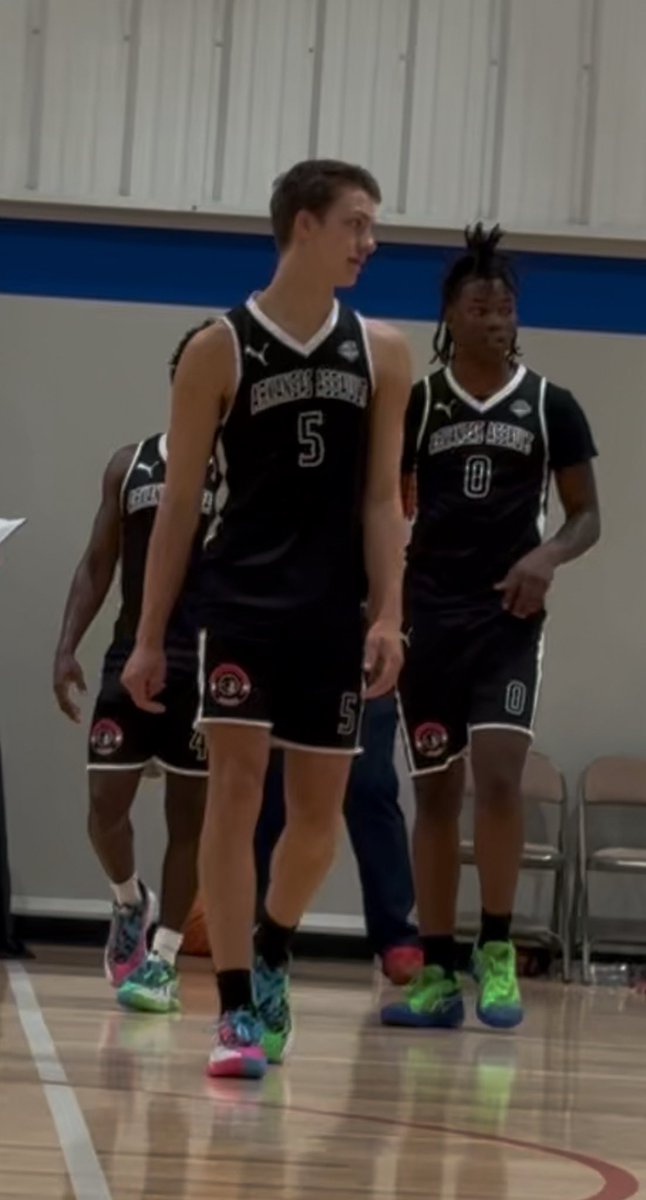 KylarFoster2's tweet photo. Thank You @NickNeal870 with @ArkansasAssault For letting me Showcase my talent at the Puma NXT Pro Texas live period .
Weekend Averages - 11 P , 10 Rb , 5 A 
Thank you @tctabler  For the Write Up https://t.co/75LN4NA5Zj
