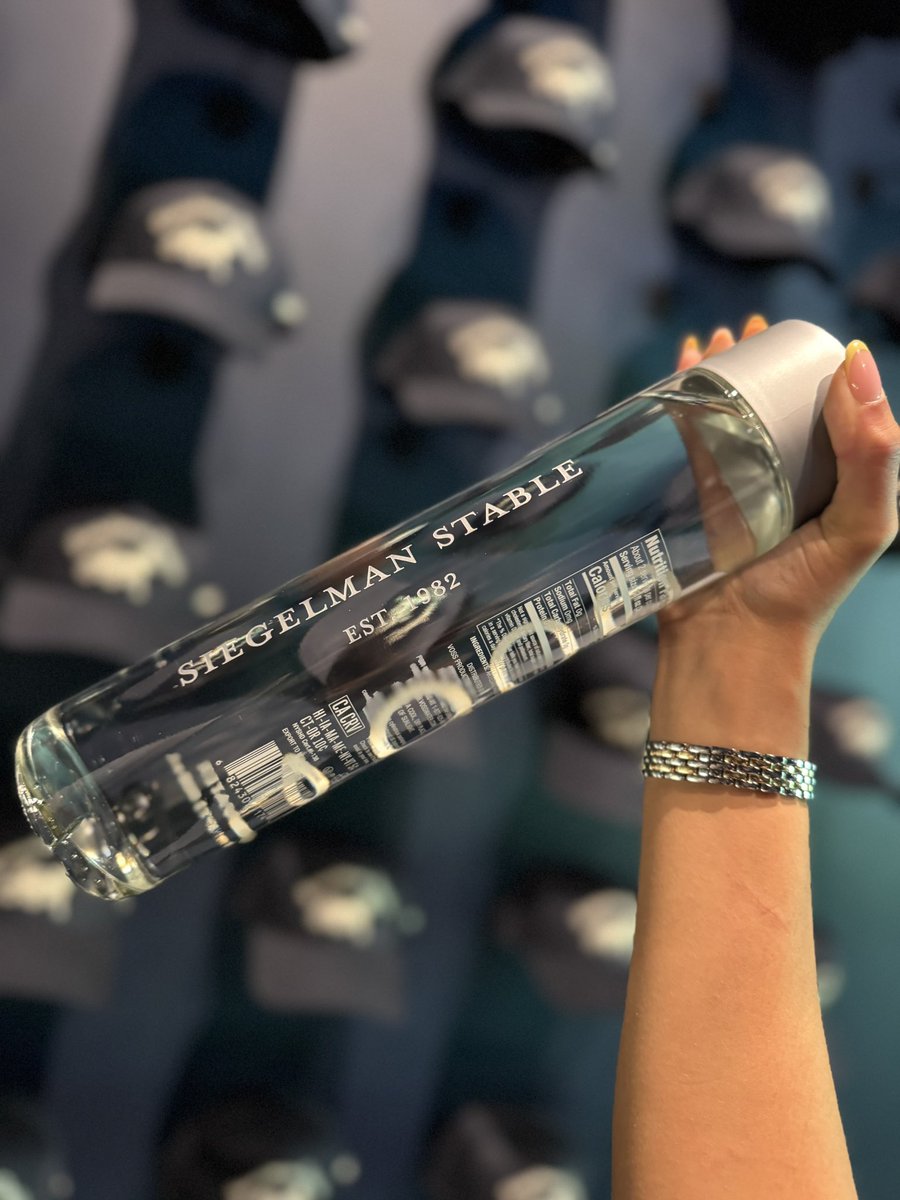 Voss Water tweet media