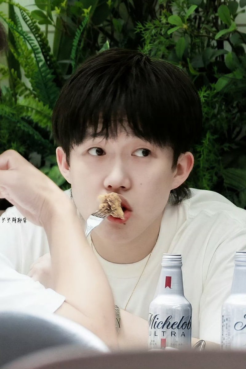 หม่ำๆ กู๊ดบอย น้องฉู่ชินโตขึ้นมากแล้ว หม่ำๆ เองเป็นแล้ว เก่งจัง 🥹🥹🥹

©️头头牌耶酱_

#หวังฉู่ชิน
#WangChuqin
#王楚钦