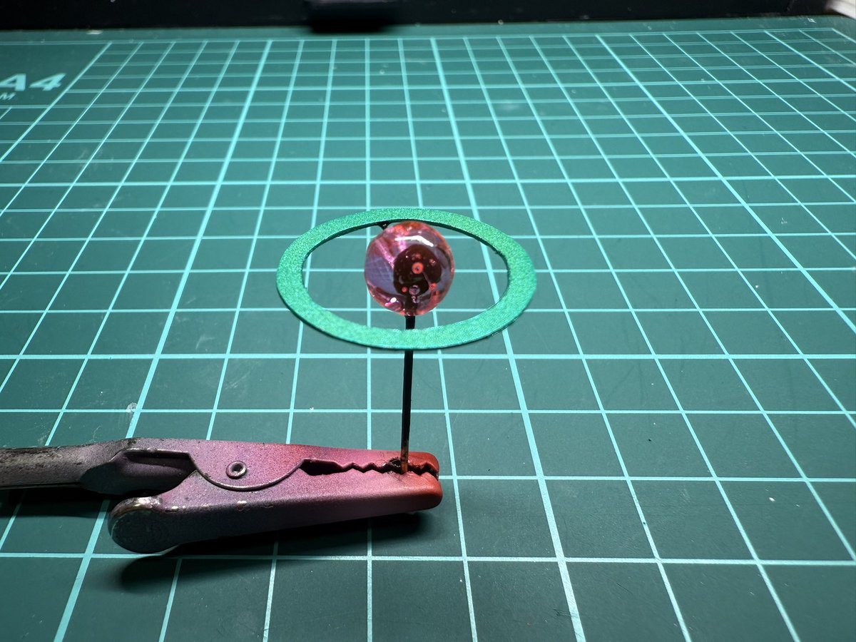 kuchi0905's tweet image. #ジークアクス 進捗！

トップコート完了！
あとはスミ入れと細かな塗り分けを残すのみです🙌
両肩･膝の球体エフェクトも良い感じにできました👍✨

昼から予約してたプラモ受取りと鬼滅観に行ってきます😁✨

#ガンプラ好きと繋がりたい #GQuuuuuuX #HG #プラモデルライフ