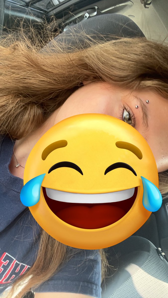 edwardcuIIenHD's tweet photo. eyebrow piercinf https://t.co/w4dLQNY2lw
