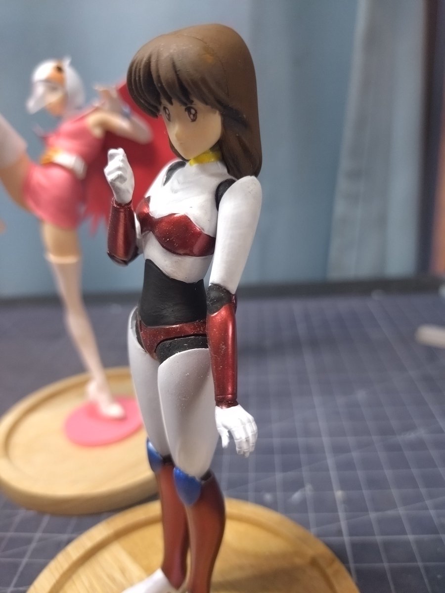 ハセガワ1/12
G-3号　白鳥のジュン
レイナ・ストール