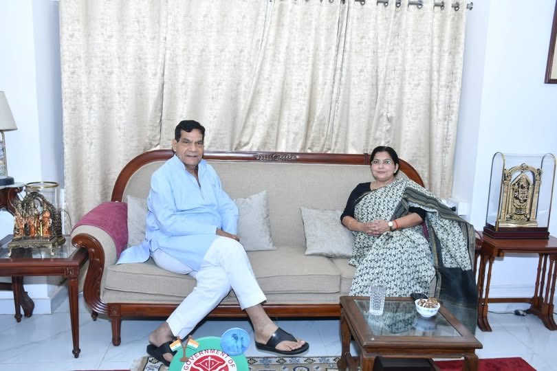 A K Sharma (@aksharmabharat) on Twitter photo सरल, सहज और सक्षम कार्यशैली की धनी माननीया उच्च शिक्षा राज्य मंत्री, उत्तर प्रदेश, श्रीमती <a href="/RajniTiwari_/">Rajni Tiwari</a> जी को जन्मदिवस की हार्दिक बधाई एवं शुभकामनाएं!
भगवान भोलेनाथ से आपके उत्तम स्वास्थ्य एवं दीर्घायु की प्रार्थना है।
<a href="/narendramodi/">Narendra Modi</a> <a href="/myogiadityanath/">Yogi Adityanath</a> <a href="/JPNadda/">Jagat Prakash Nadda</a> <a href="/Bhupendraupbjp/">Bhupendra Singh Chaudhary</a> सरल, सहज और सक्षम कार्यशैली की धनी माननीया उच्च शिक्षा राज्य मंत्री, उत्तर प्रदेश, श्रीमती <a href="/RajniTiwari_/">Rajni Tiwari</a> जी को जन्मदिवस की हार्दिक बधाई एवं शुभकामनाएं!
भगवान भोलेनाथ से आपके उत्तम स्वास्थ्य एवं दीर्घायु की प्रार्थना है।
<a href="/narendramodi/">Narendra Modi</a> <a href="/myogiadityanath/">Yogi Adityanath</a> <a href="/JPNadda/">Jagat Prakash Nadda</a> <a href="/Bhupendraupbjp/">Bhupendra Singh Chaudhary</a>