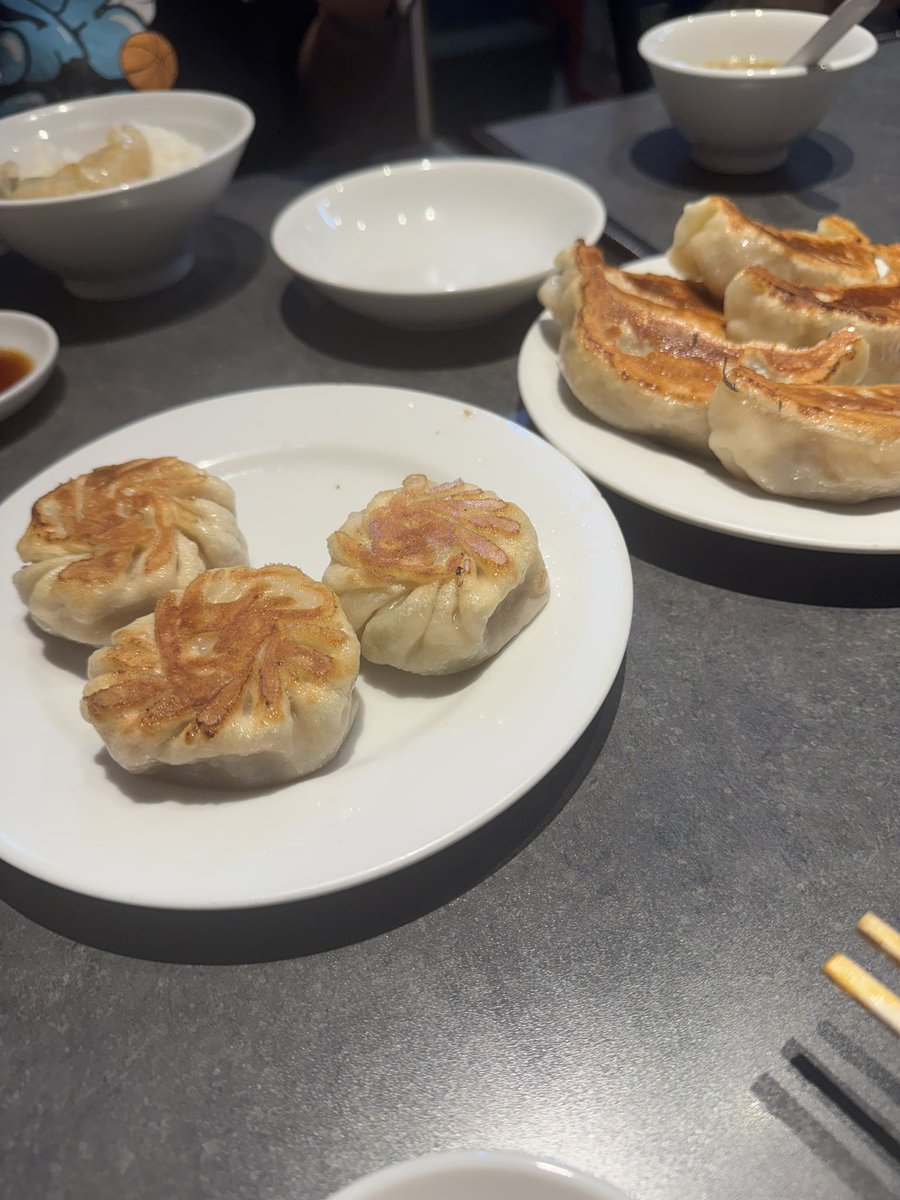 non_non825's tweet image. 昼は餃子(  ˙꒳​˙  )ノ🥟