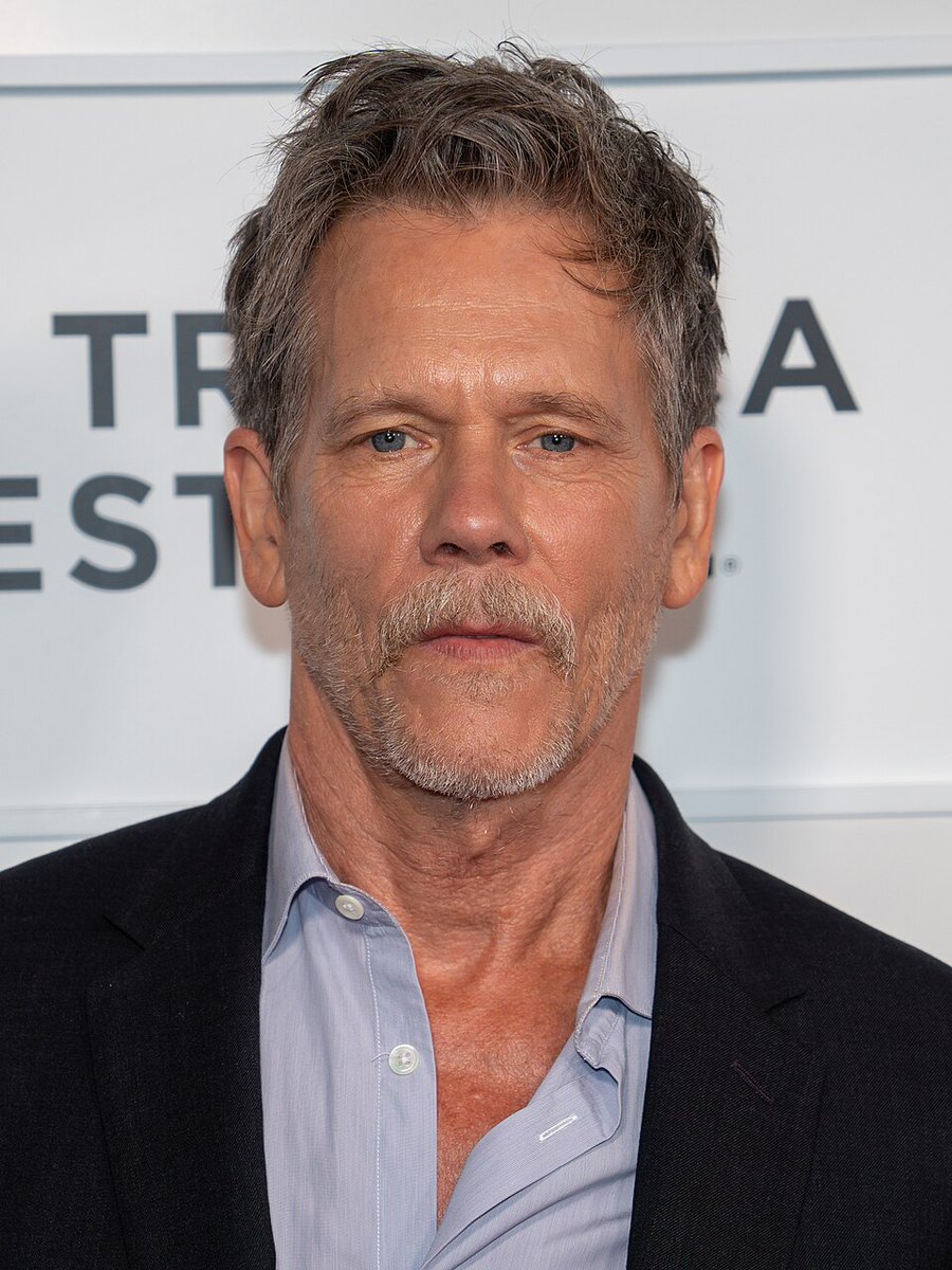 csrlmh's tweet photo. @Indie5051 Ethan Hawke y Kevin Bacon https://t.co/XkwYH0gLAF