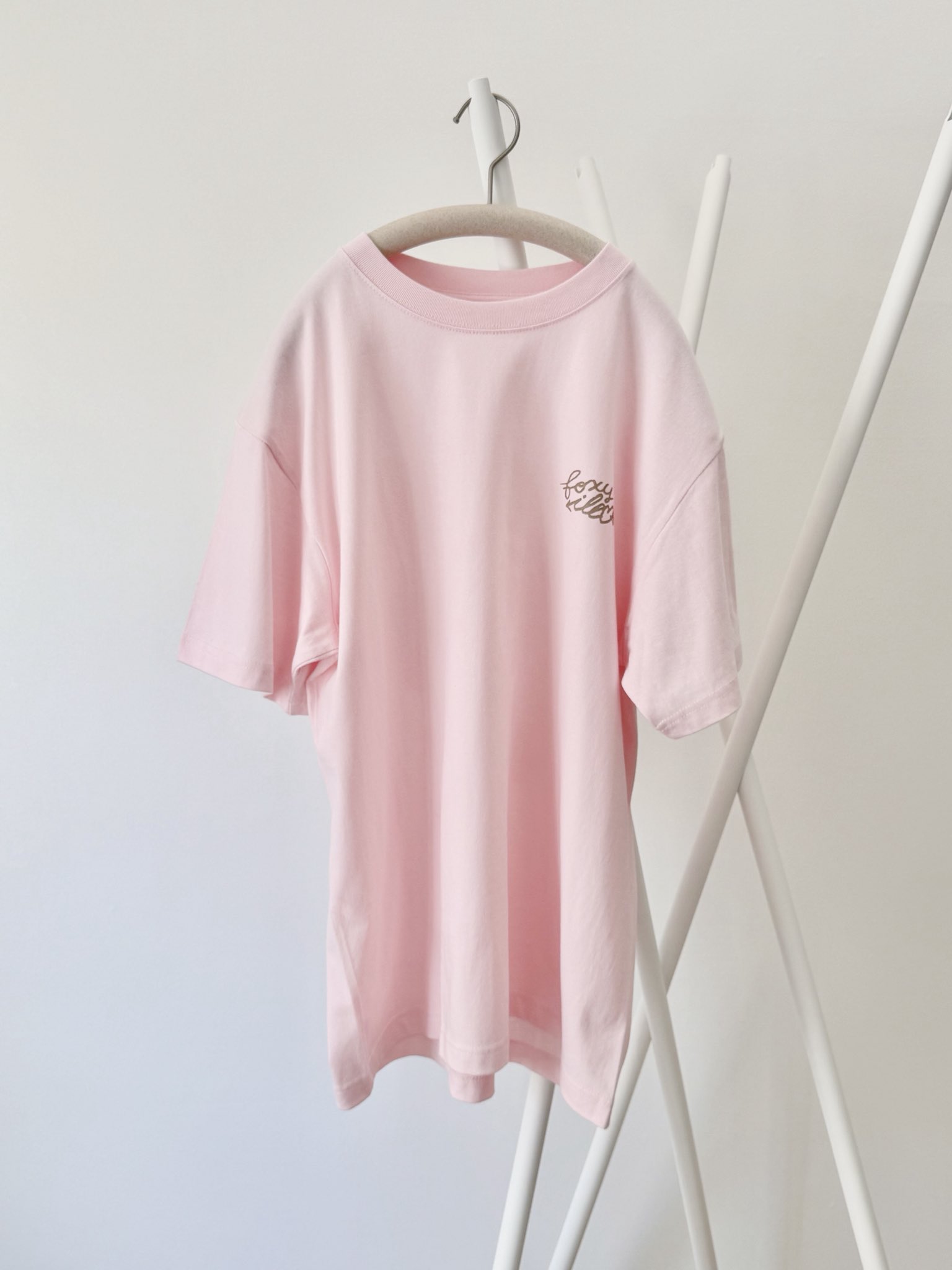 【新品】foxy Illustrations Tシャツ OT collaborates with Tokyo-based foxy illustrations which