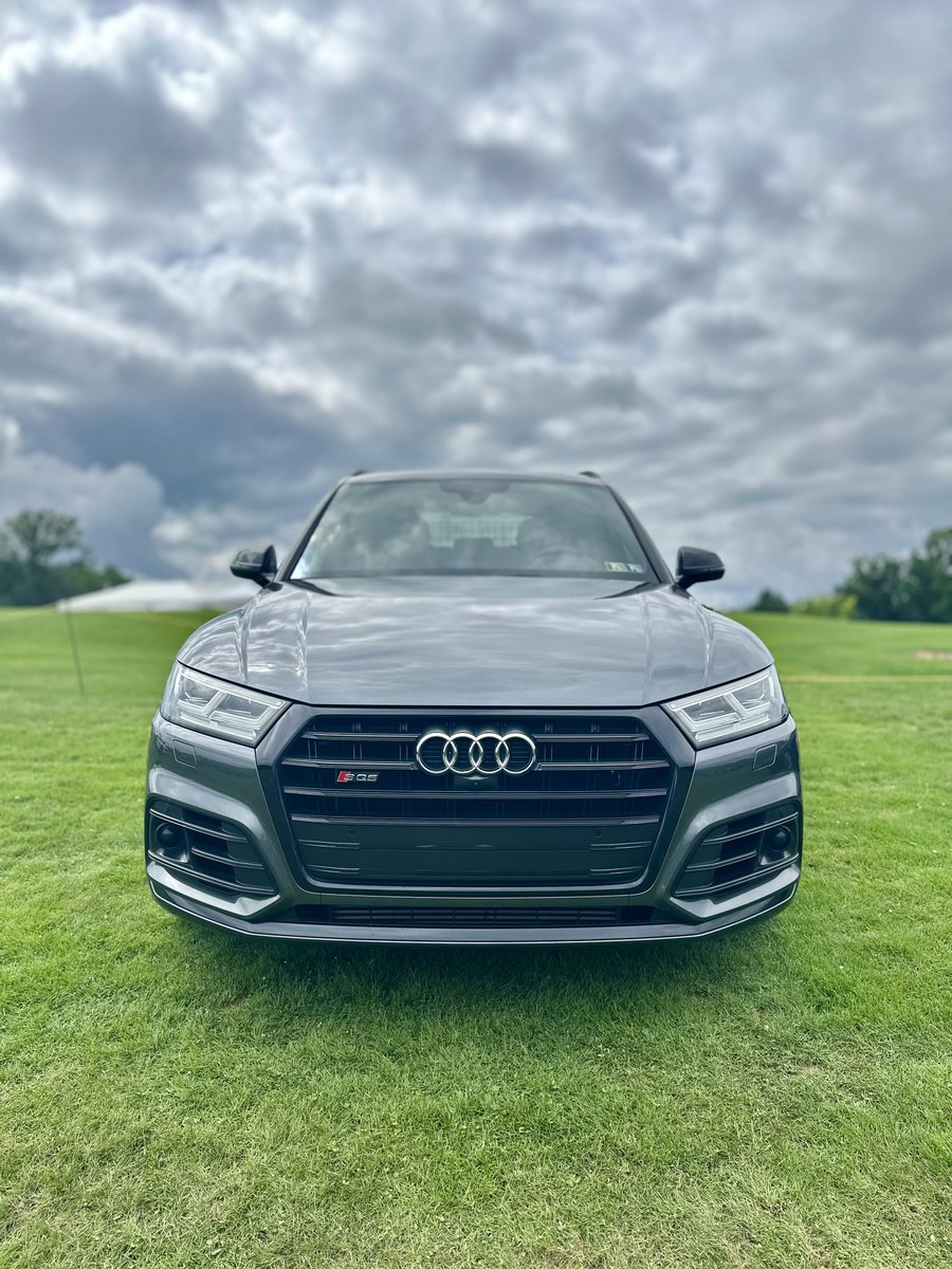 cheyrassic's tweet image. Pittsburgh Vintage Grand Prix 🏎️🏁

watched a few of our friends race and my SQ5 was in the Audi show