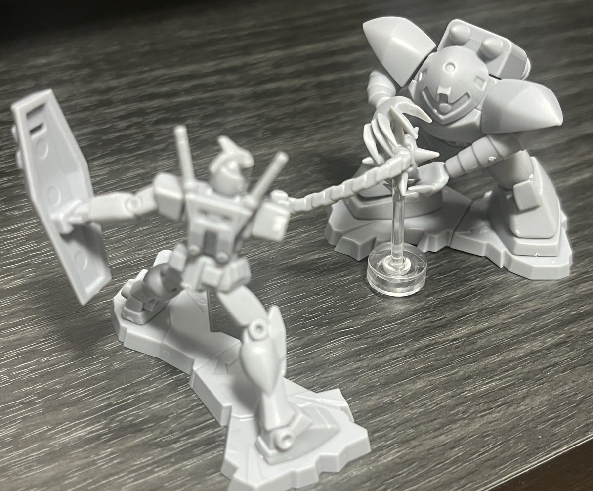 今日の当たりはガンダムハンマー装備のガンダム！🍫🥚
昨日ゴッグを出したからか…？狙いすましたかのような引き！
わかったよ、こうすれば良いのでしょう、こうすれば！笑
9(2)/19