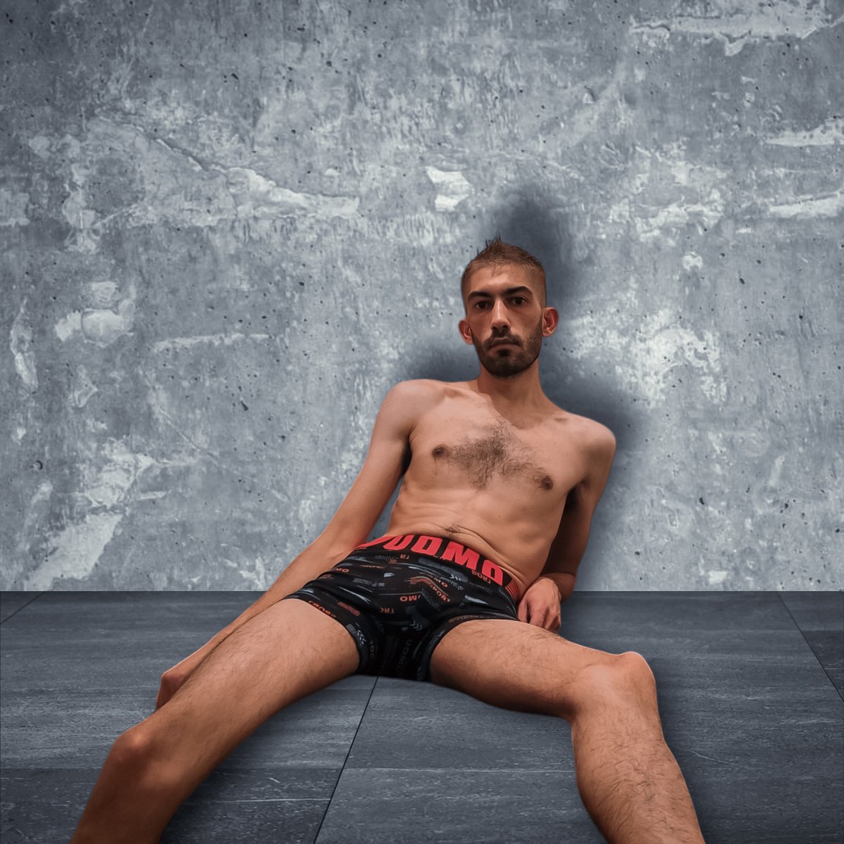 793_sebas's tweet photo. #modelando un rato, #probando los #nuevos #boxer // #modeling for a while #tryingout the #new #boxers https://t.co/dNOBNOO9Dn